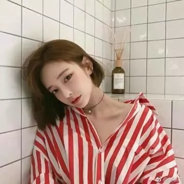 我唾弃你的坟墓：既视感